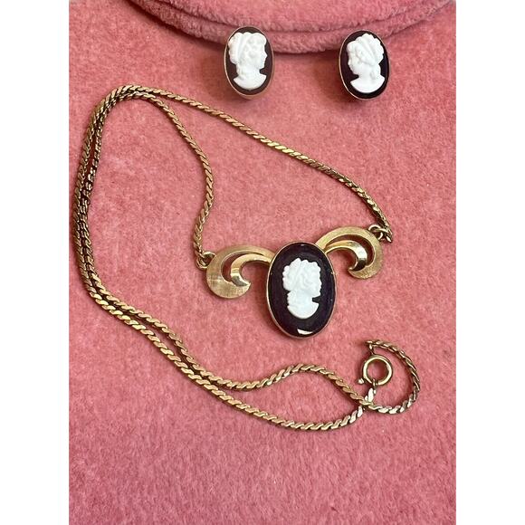 Vintage Van Dell 12K GF Cameo Lady Black Onyx Glass Necklace with Earrings - Picture 1 of 14